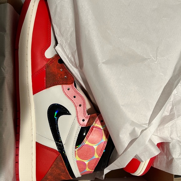 High Jordan - Picture 2 of 5